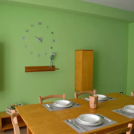 Appia Antica B&B 수르보