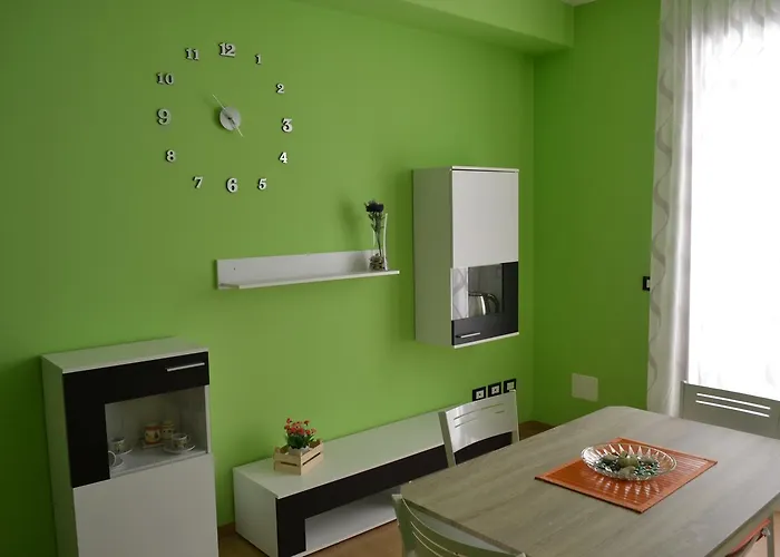 Appia Antica 4* Surbo